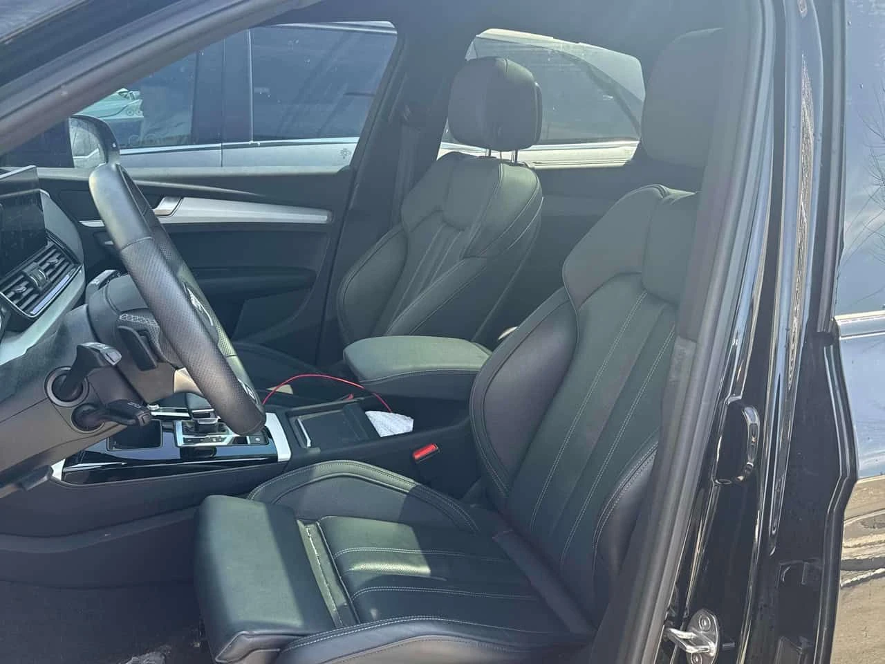 Audi Q5 | Progressiv | DISTRONIC | ПОДГРЕВ | ОБДХУВАНЕ | , снимка 14 - Автомобили и джипове - 54497032