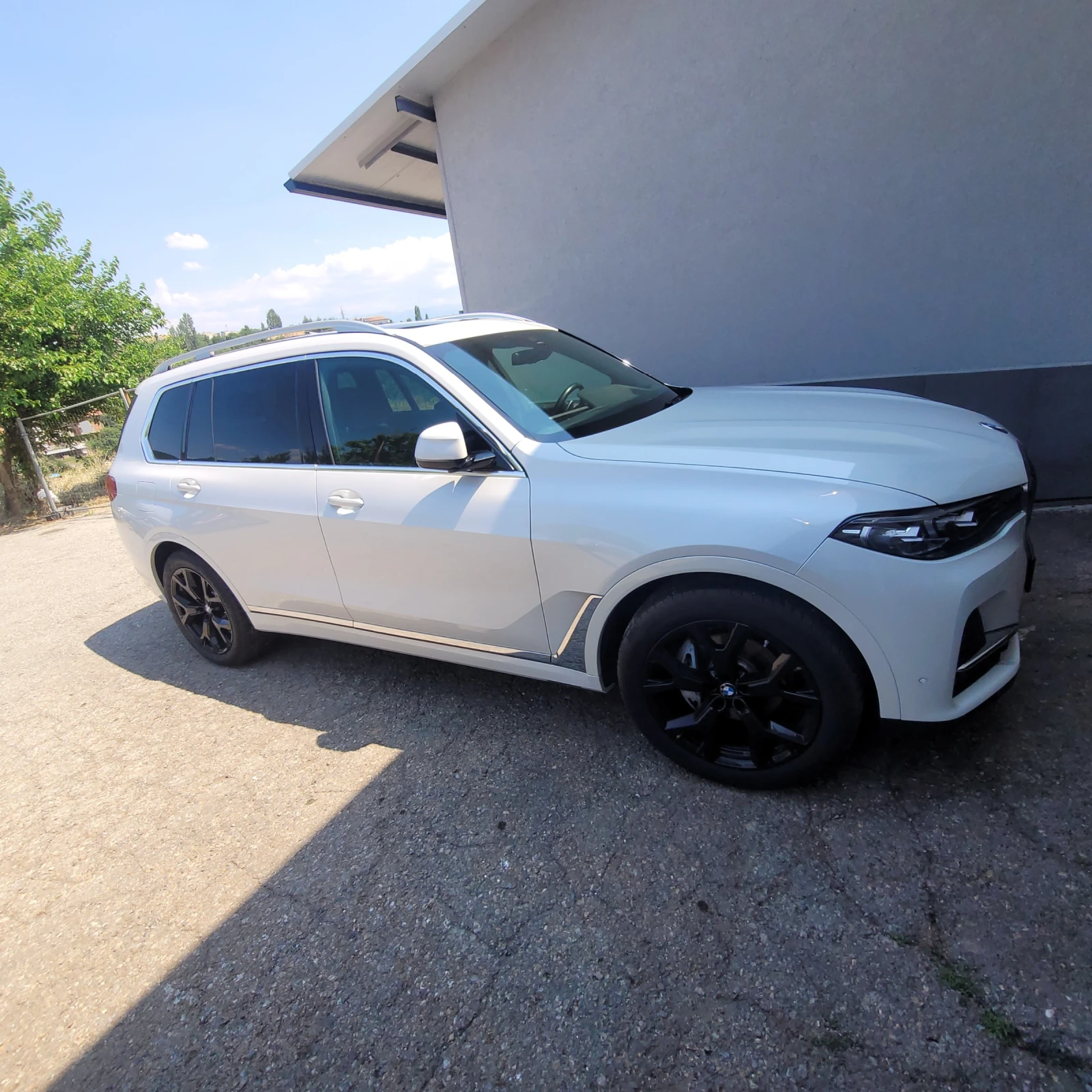BMW X7 40i, снимка 6 - Автомобили и джипове - 54655686