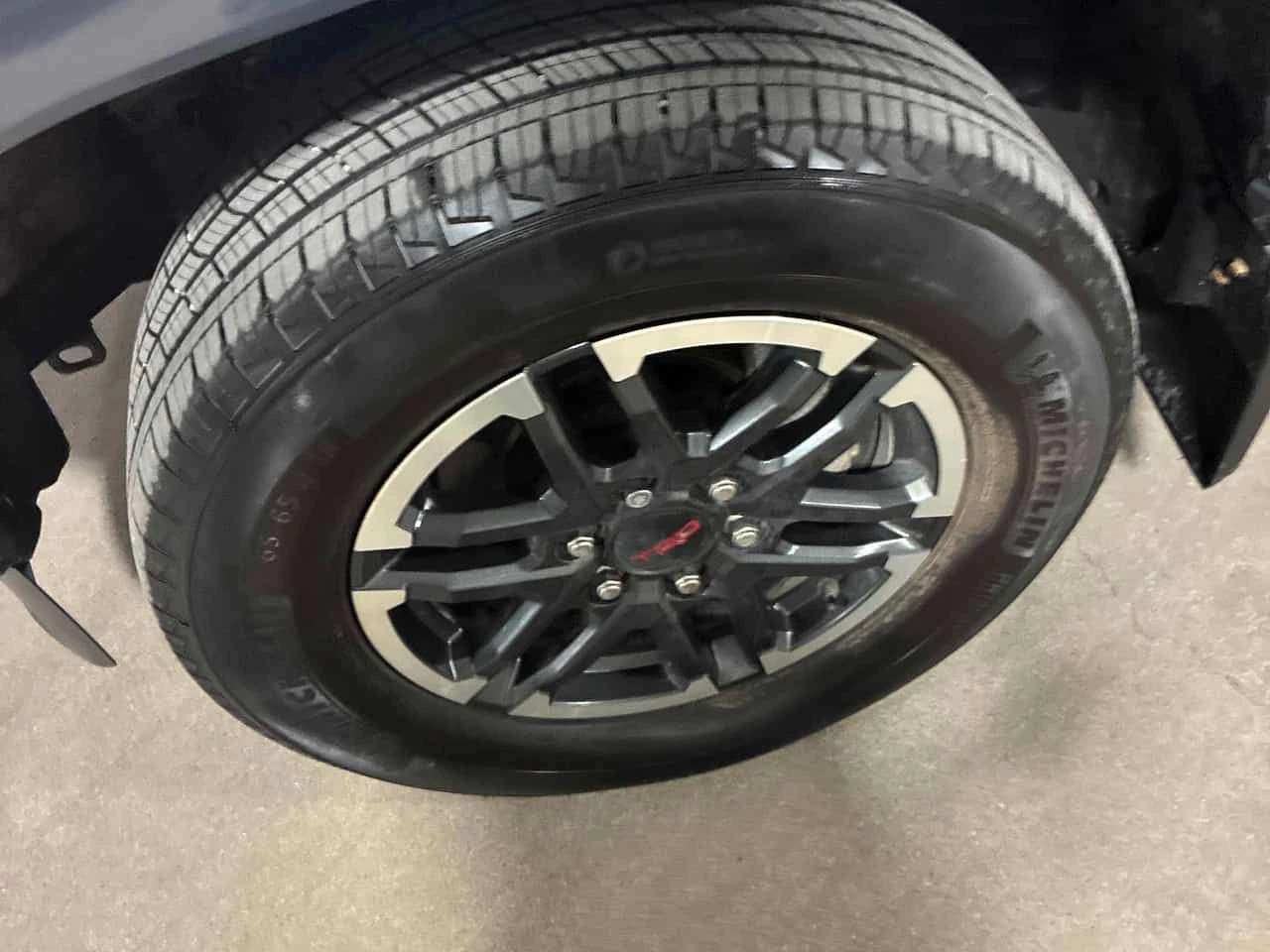 Toyota Tacoma * 4x4 Double Cab Auto * CARFAX * ЦЕНА ДО БГ, снимка 7 - Автомобили и джипове - 55097267