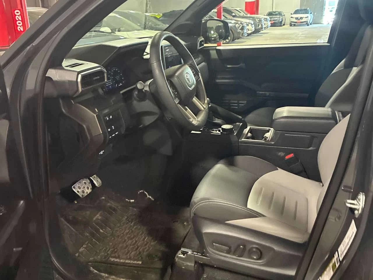 Toyota Tacoma * 4x4 Double Cab Auto * CARFAX * ЦЕНА ДО БГ, снимка 6 - Автомобили и джипове - 55097267
