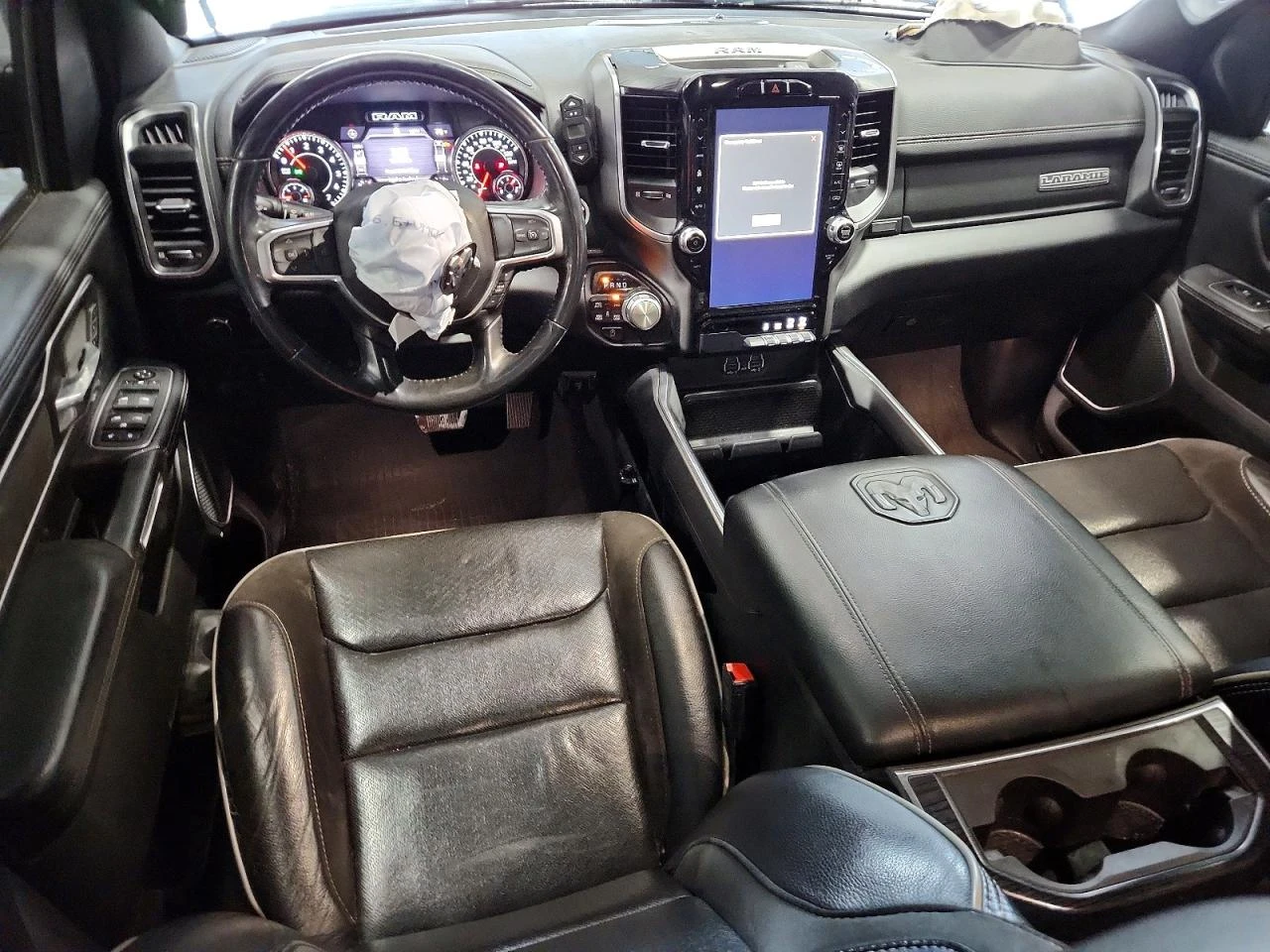 Dodge RAM 1500 LARAMIE* 5.7* AWD* КОЖА* ПОДГРЕВ* NAVI* LED* , снимка 8 - Автомобили и джипове - 55562975
