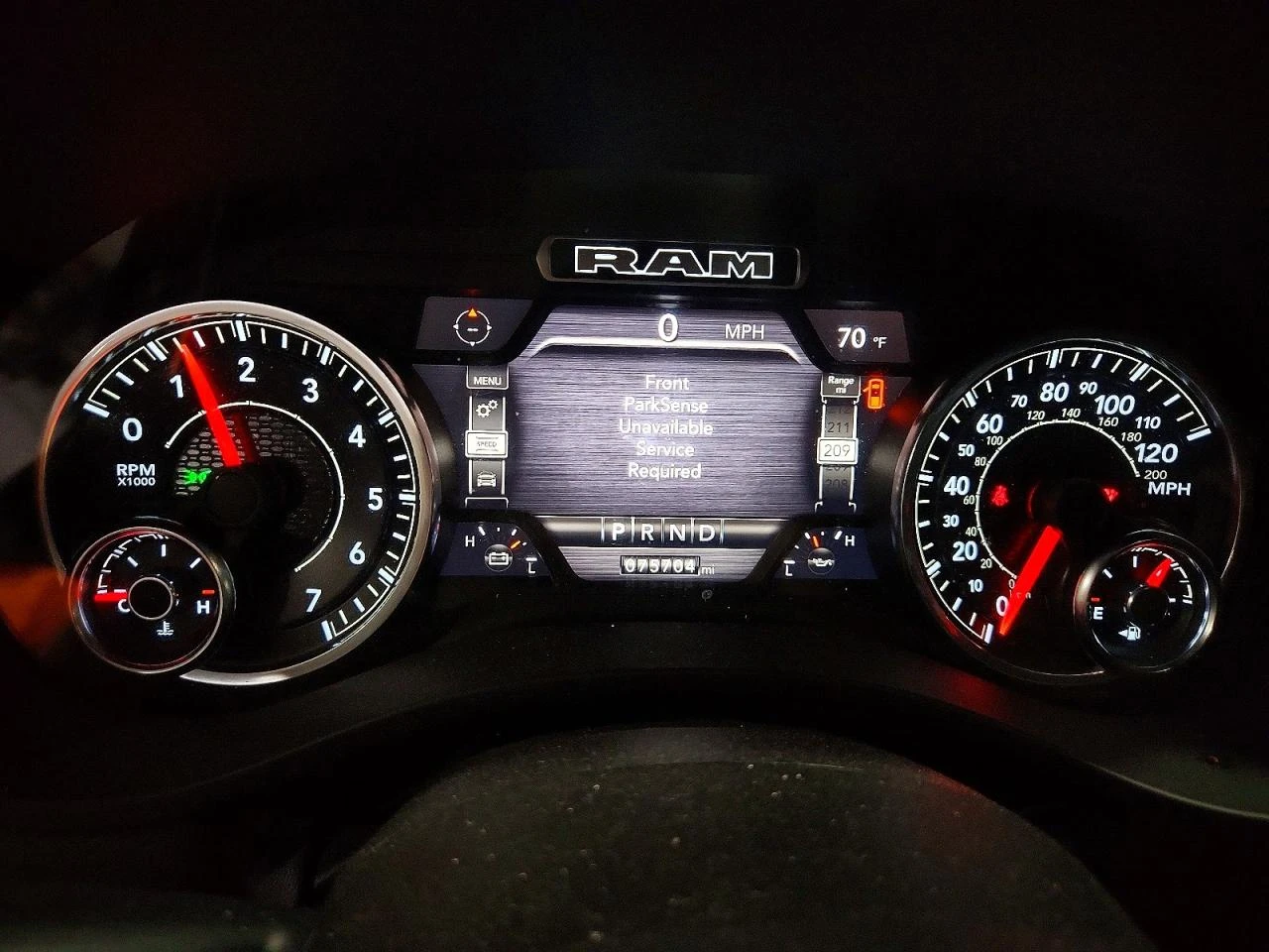 Dodge RAM 1500 LARAMIE* 5.7* AWD* КОЖА* ПОДГРЕВ* NAVI* LED* , снимка 9 - Автомобили и джипове - 55562975
