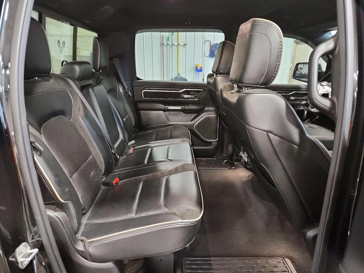 Dodge RAM 1500 LARAMIE* 5.7* AWD* КОЖА* ПОДГРЕВ* NAVI* LED* , снимка 10 - Автомобили и джипове - 55562975