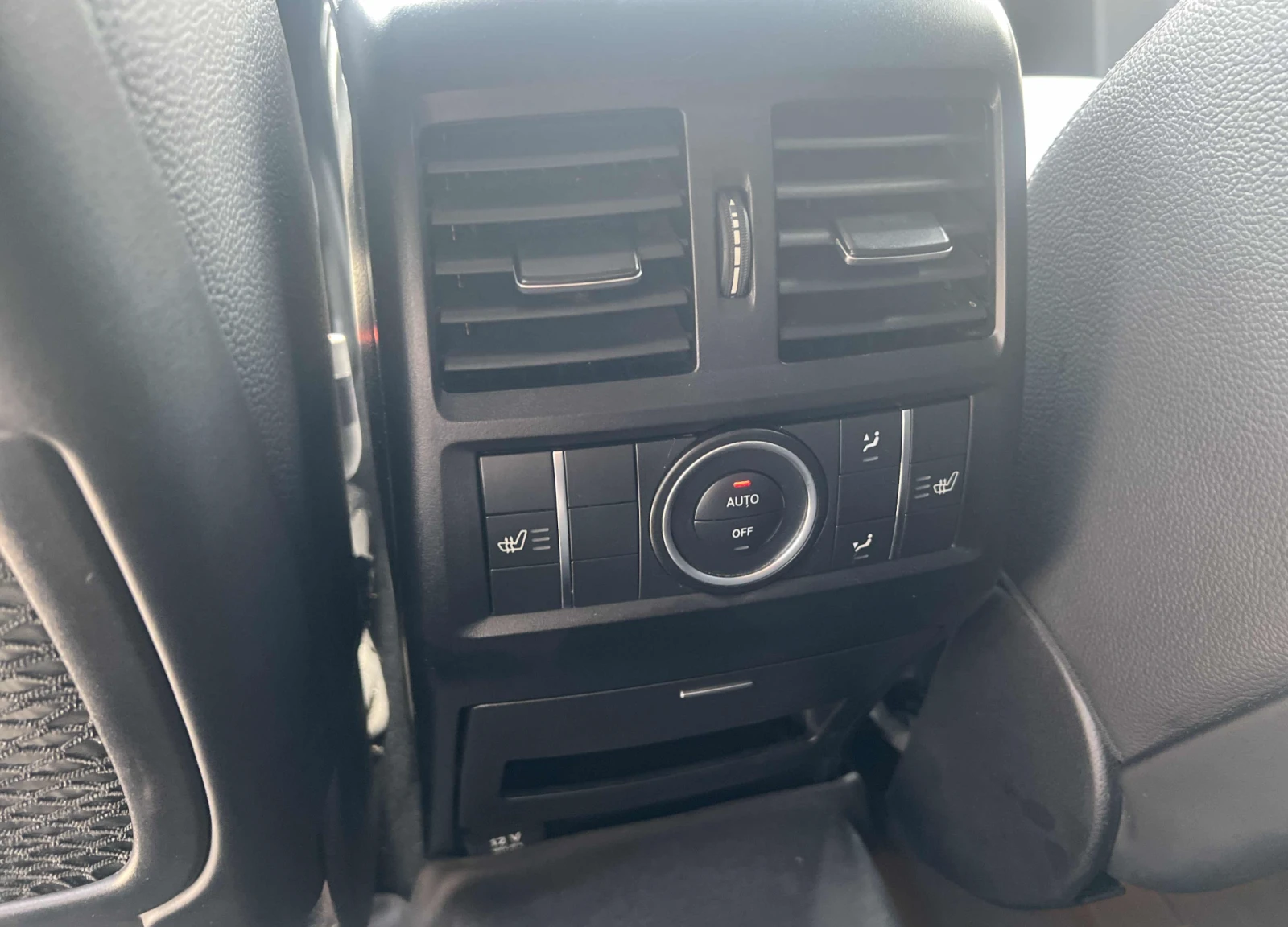Mercedes-Benz GLE 350 116KM!! AMG* HARMON* 360* BLIND SPOT* , снимка 10 - Автомобили и джипове - 56103710