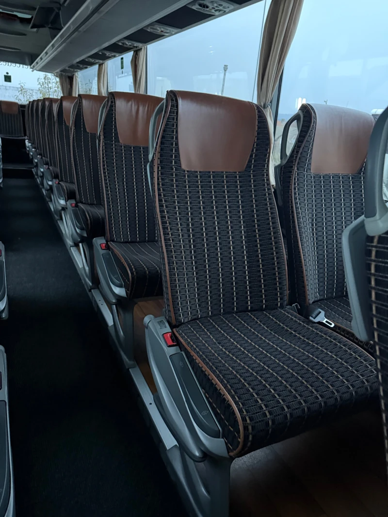 Mercedes-Benz Tourismo Euro5 52места, снимка 5 - Бусове и автобуси - 52930406