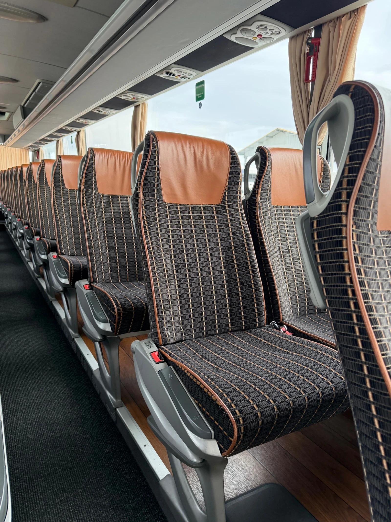 Mercedes-Benz Tourismo Euro5 52����� | Mobile.bg � ����������� 12