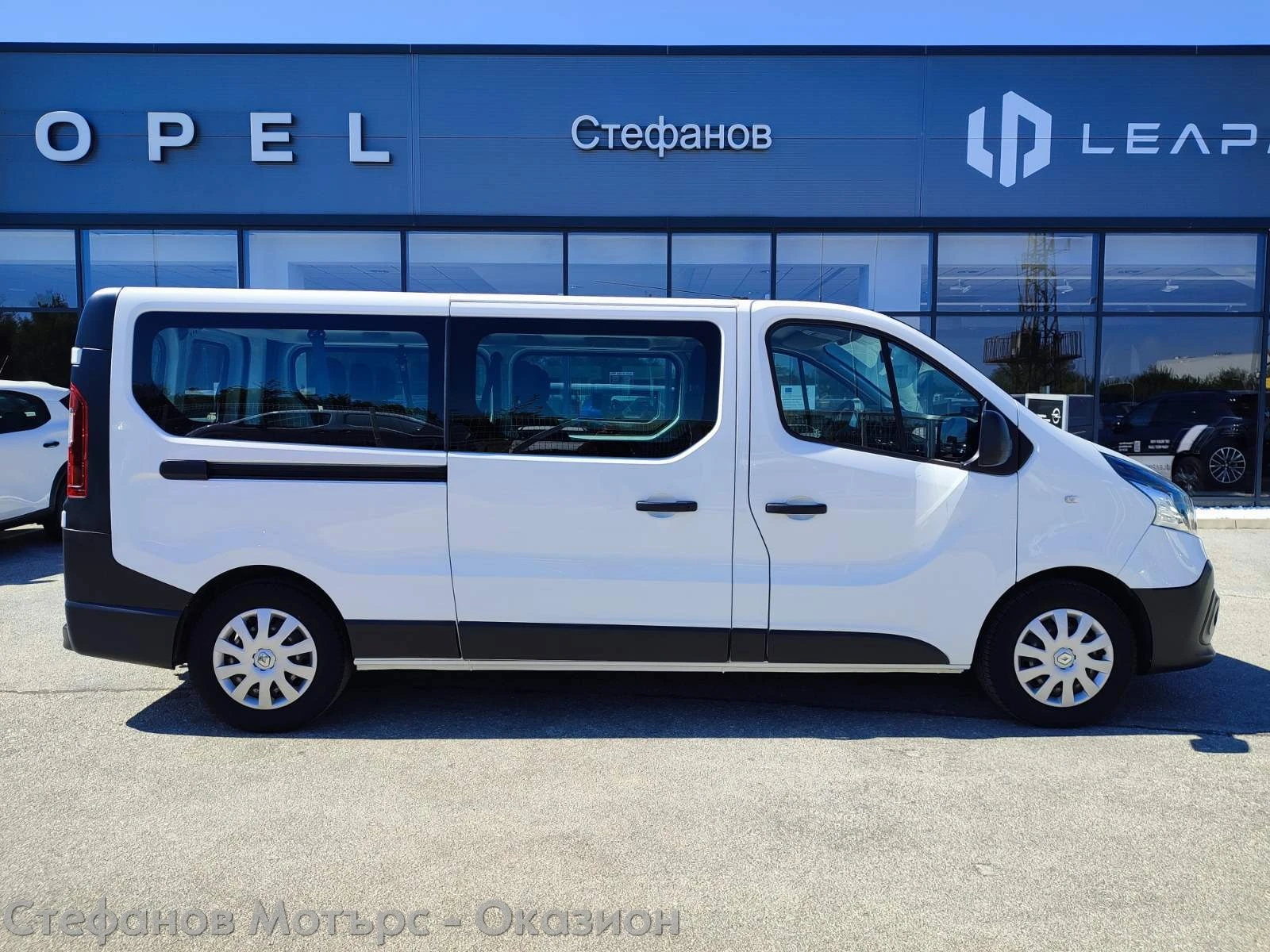 Renault Trafic L1H1 8 1 Grand Combi Expression 1.6 dCI (125HP) MT, снимка 5 - Бусове и автобуси - 55703615