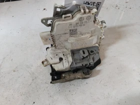 ����� �� �������� �� ����� (����� ����) 8K0839015C Audi Q5