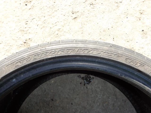 Гуми Летни 235/35R19, снимка 8 - Гуми и джанти - 9743707