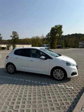 Peugeot 208 PURE TECH 2019 БЕНЗИН 1.2, снимка 3