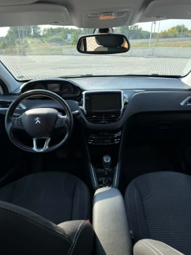 Peugeot 208 PURE TECH 2019 БЕНЗИН 1.2, снимка 5