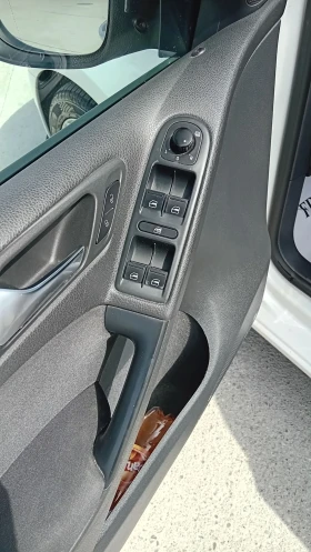 VW Golf - 6000 € / 11734.98 лв. - 98508488 8