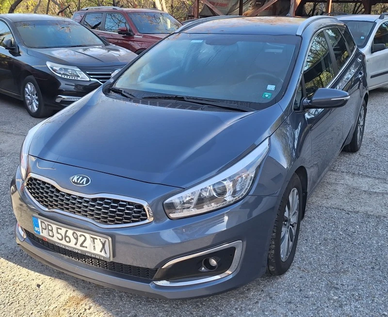 Kia Ceed SW1.6 CRDI LX7AT HPE N1 , снимка 2 - Автомобили и джипове - 47098311