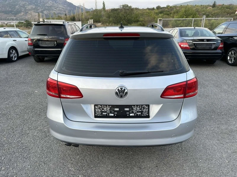 VW Passat 2.0TDI* DSG* COMFORTLINE* ПОДГРЕВ* ТОП СЪСТОЯНИЕ!!, снимка 6 - Автомобили и джипове - 47534395