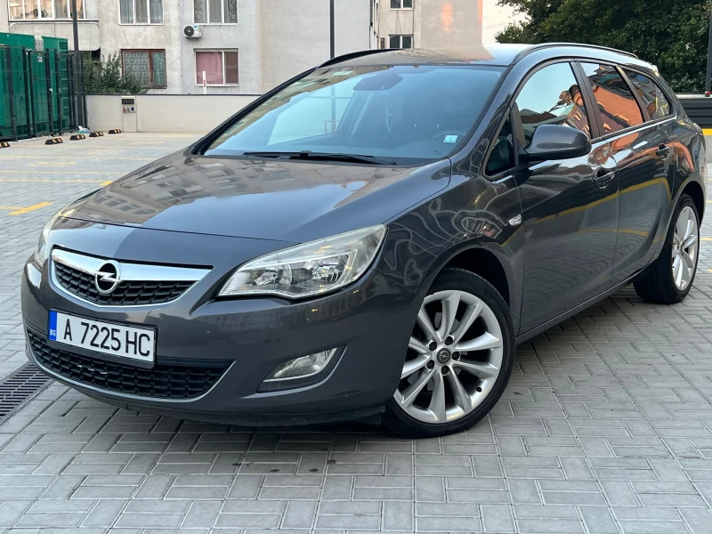 Opel Astra, снимка 3 - Автомобили и джипове - 46910399