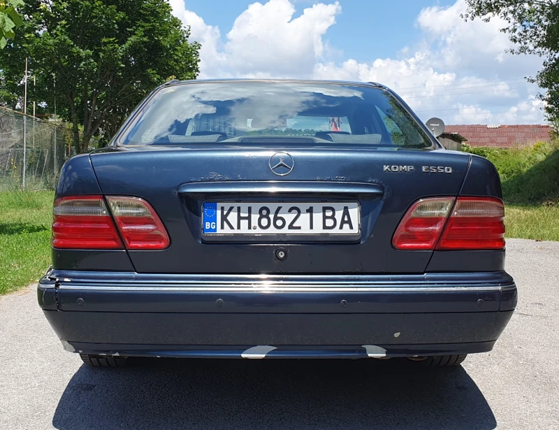 Mercedes-Benz E 200 Kompressor, снимка 6 - Автомобили и джипове - 47245104