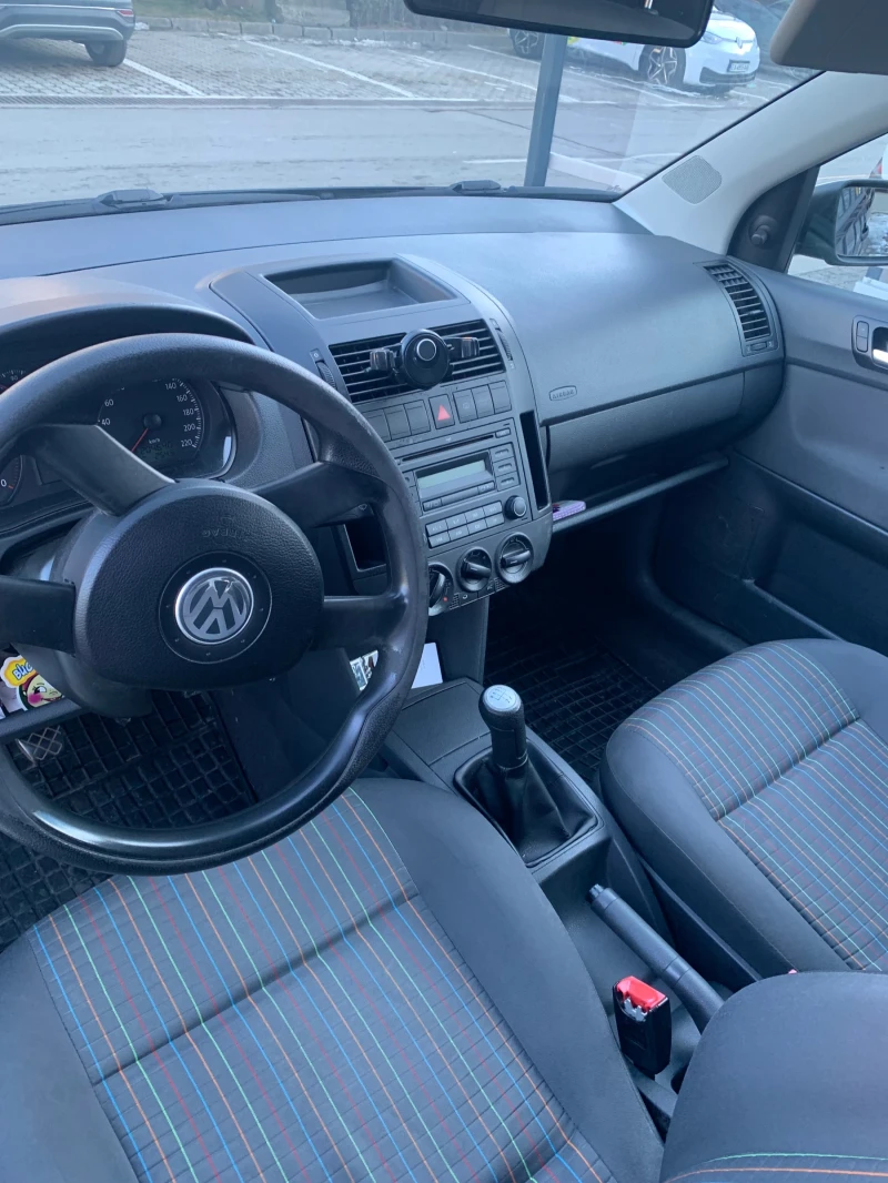 VW Polo, снимка 7 - Автомобили и джипове - 48128232