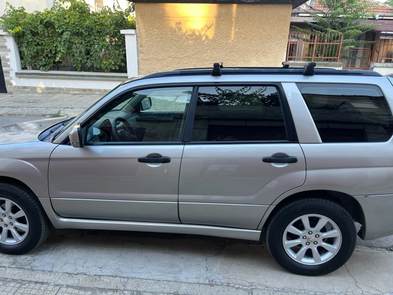 Subaru Forester, снимка 5 - Автомобили и джипове - 52569380