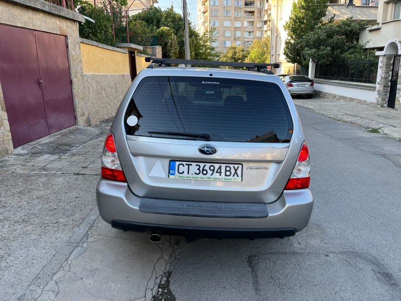 Subaru Forester, снимка 7 - Автомобили и джипове - 52569380