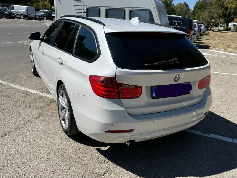 BMW 320 D, снимка 5 - Автомобили и джипове - 52658250