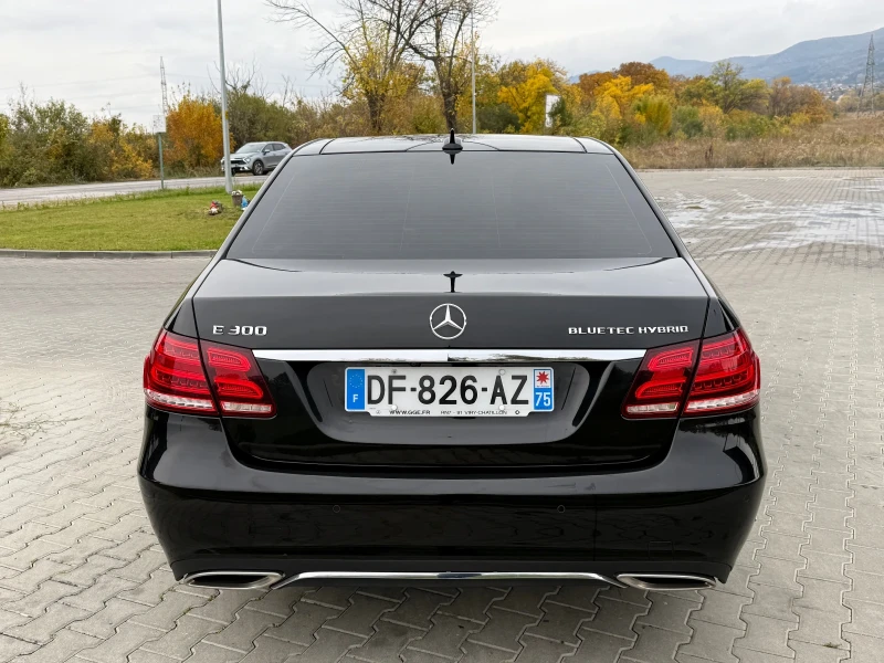 Mercedes-Benz E 300 ТОП СЪСТОЯНИЕ BLUETEC HYBRID , снимка 8 - Автомобили и джипове - 52090499