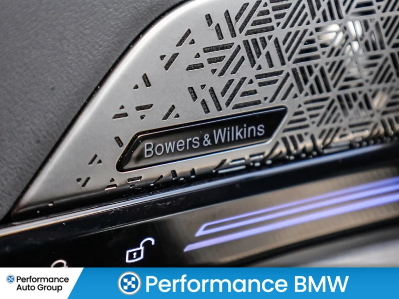 BMW 530 X DRIVE/Bowers & Wilkins - Premium Essential!, снимка 9 - Автомобили и джипове - 52401819