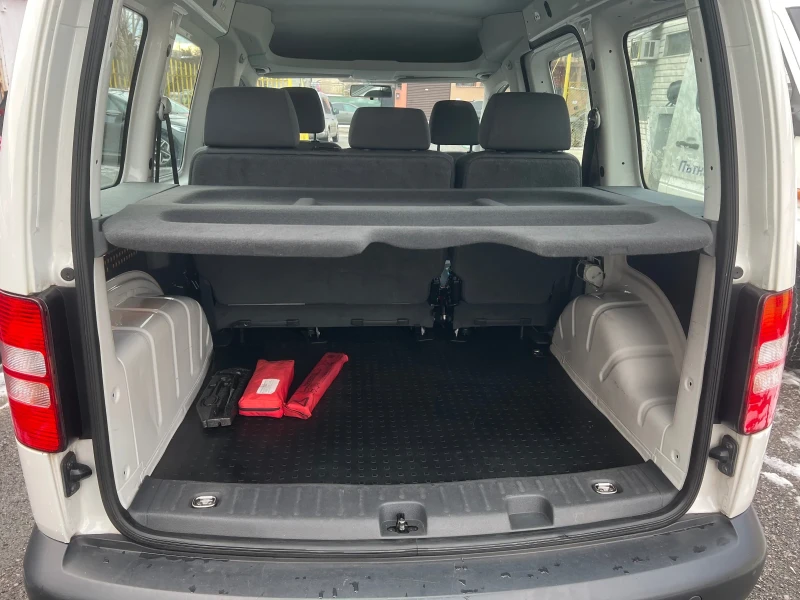 VW Caddy 2.METAN, UNiKAT, снимка 10 - Автомобили и джипове - 53046614