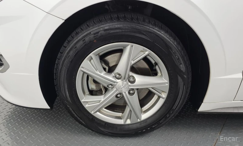 Hyundai Sonata, снимка 5 - Автомобили и джипове - 53179712