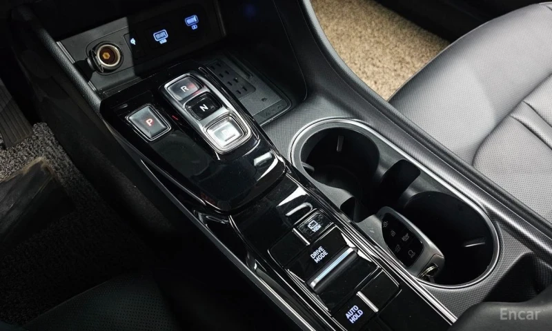 Hyundai Sonata, снимка 9 - Автомобили и джипове - 53179712