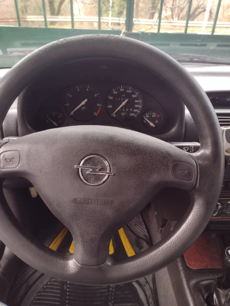Opel Corsa 1.4 16v, снимка 5 - Автомобили и джипове - 53572151