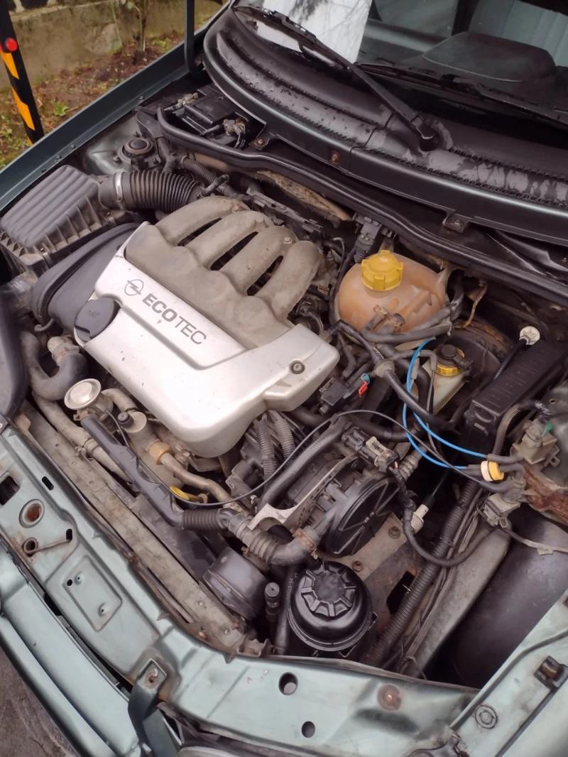 Opel Corsa 1.4 16v, снимка 17 - Автомобили и джипове - 53572151