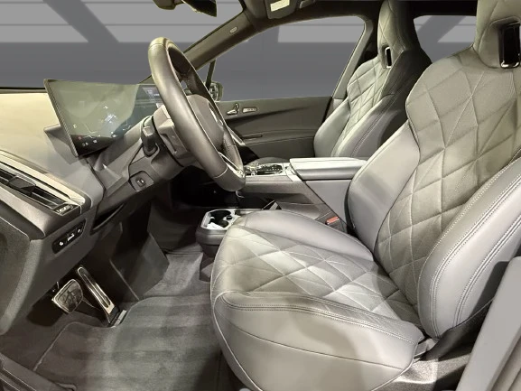 BMW iX M60 = M-Sport = Гаранция, снимка 5 - Автомобили и джипове - 54371869