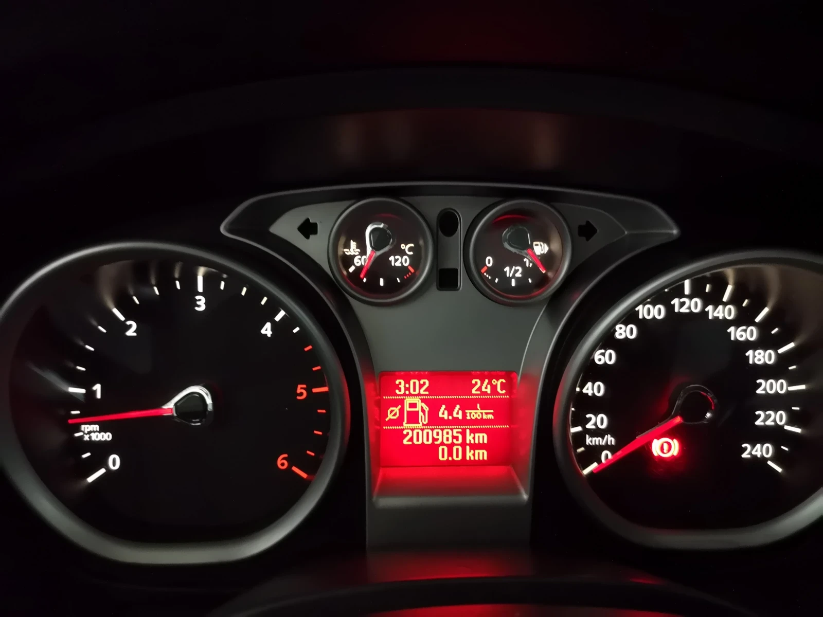 Ford Focus 1.6TDCI | Mobile.bg � ����������� 14