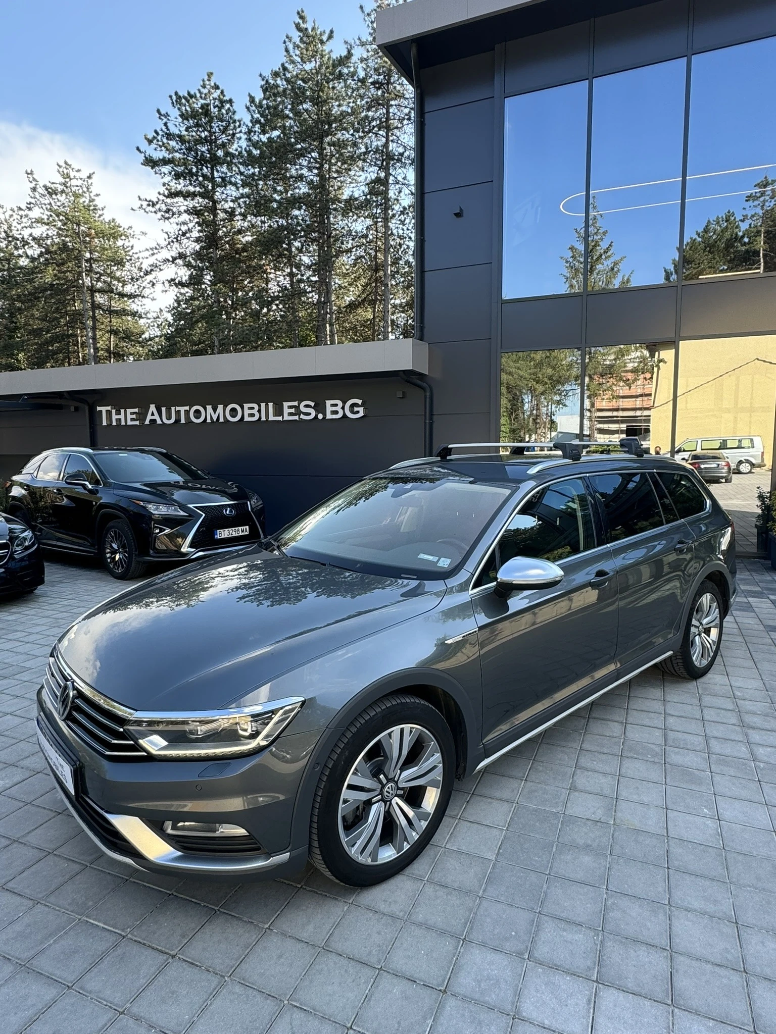 VW Passat 2, 0 TDI Alltrack - изображение 4