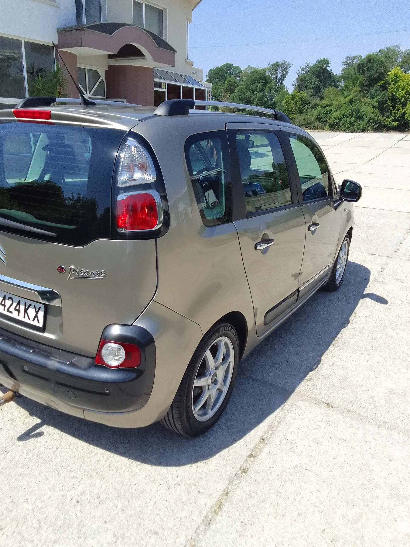 Citroen C3 Picasso 45000 реални километри  - изображение 4