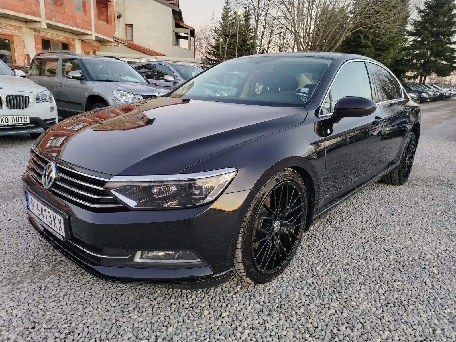 VW Passat 2.0TDI-150к.с/DSG/FULL LED/НАВИГАЦИЯ/ОБСЛУЖЕН!!!  - изображение 3