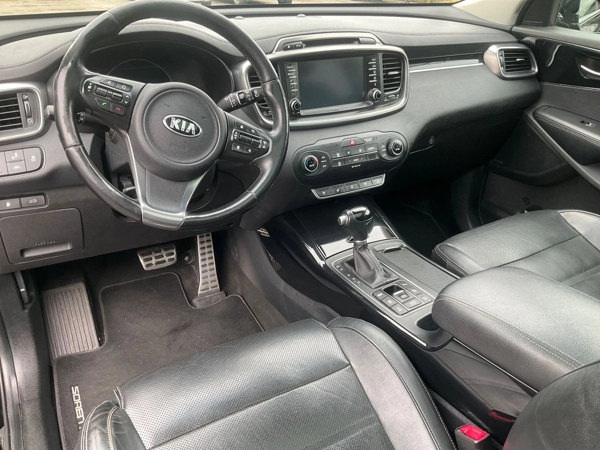 Kia Sorento CRDi Platinum Edition 4WD СЕРВИЗНА ИСТОРИЯ  - изображение 5