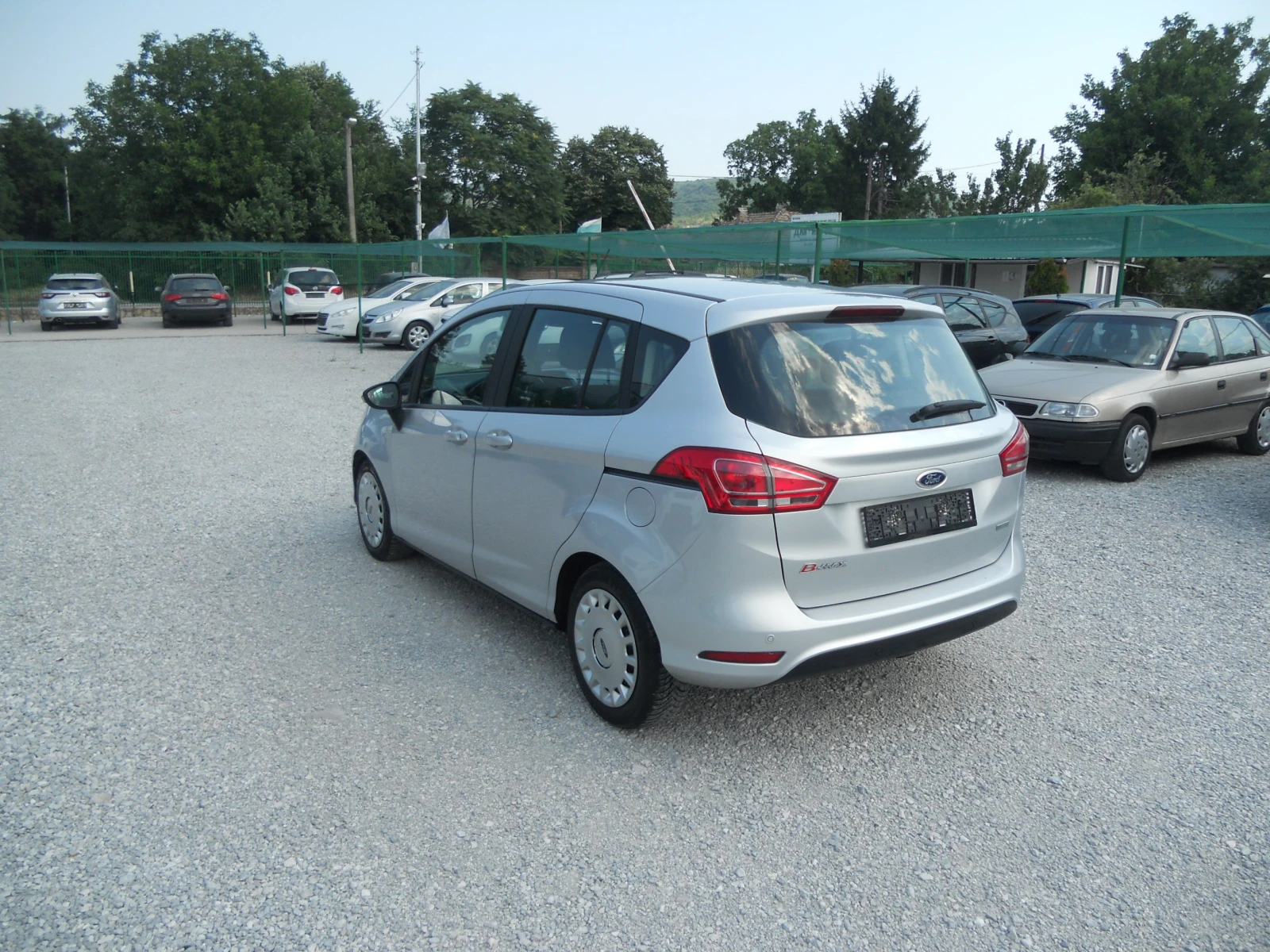 Ford B-Max 1, 0iЛизинг!!! Реални километри пълна история - изображение 3