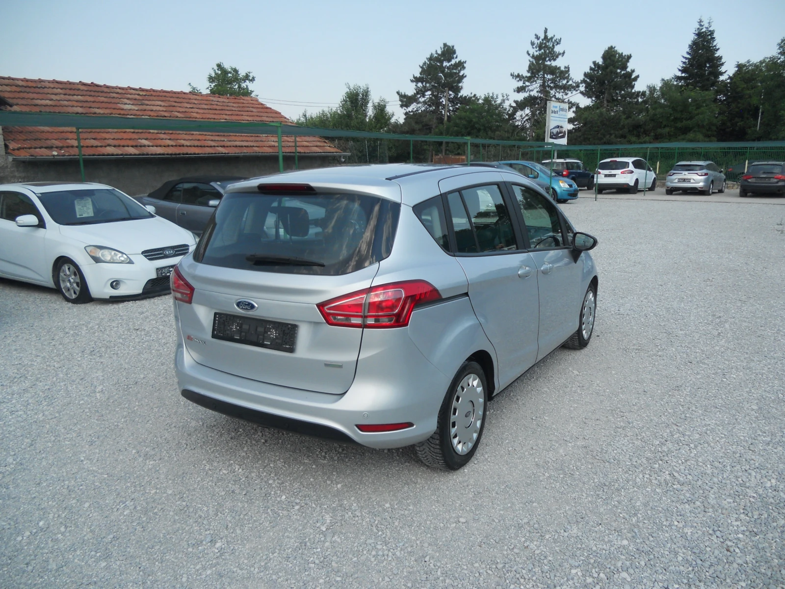 Ford B-Max 1, 0iЛизинг!!! Реални километри пълна история - изображение 4