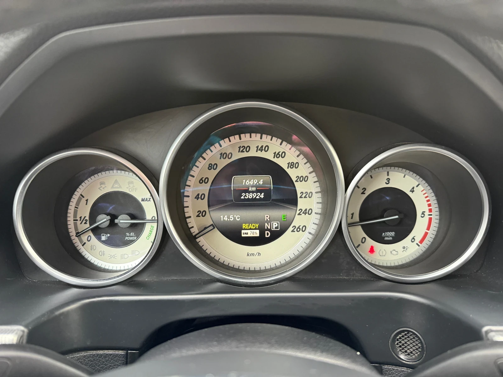 Mercedes-Benz E 300   BLUETEC HYBRID  | Mobile.bg   16