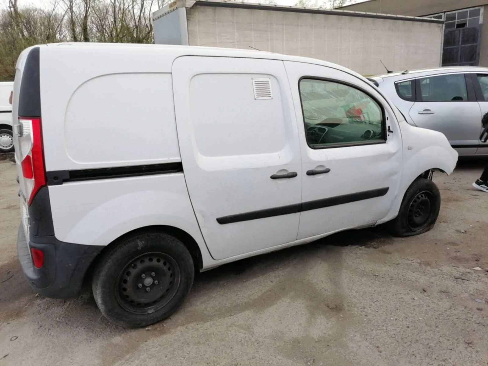 Renault Kangoo 1.5 DCI - изображение 4