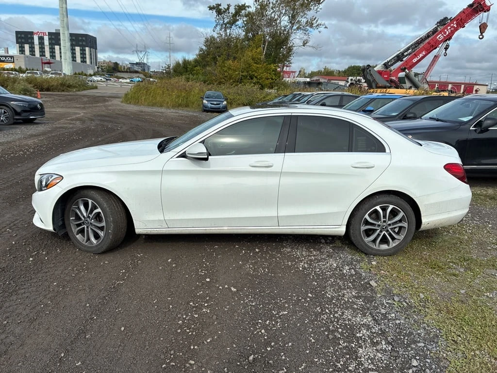 Mercedes-Benz C 300 * CARFAX * БЕЗ ПЪРВОНАЧАЛНА ВНОСКА - изображение 2