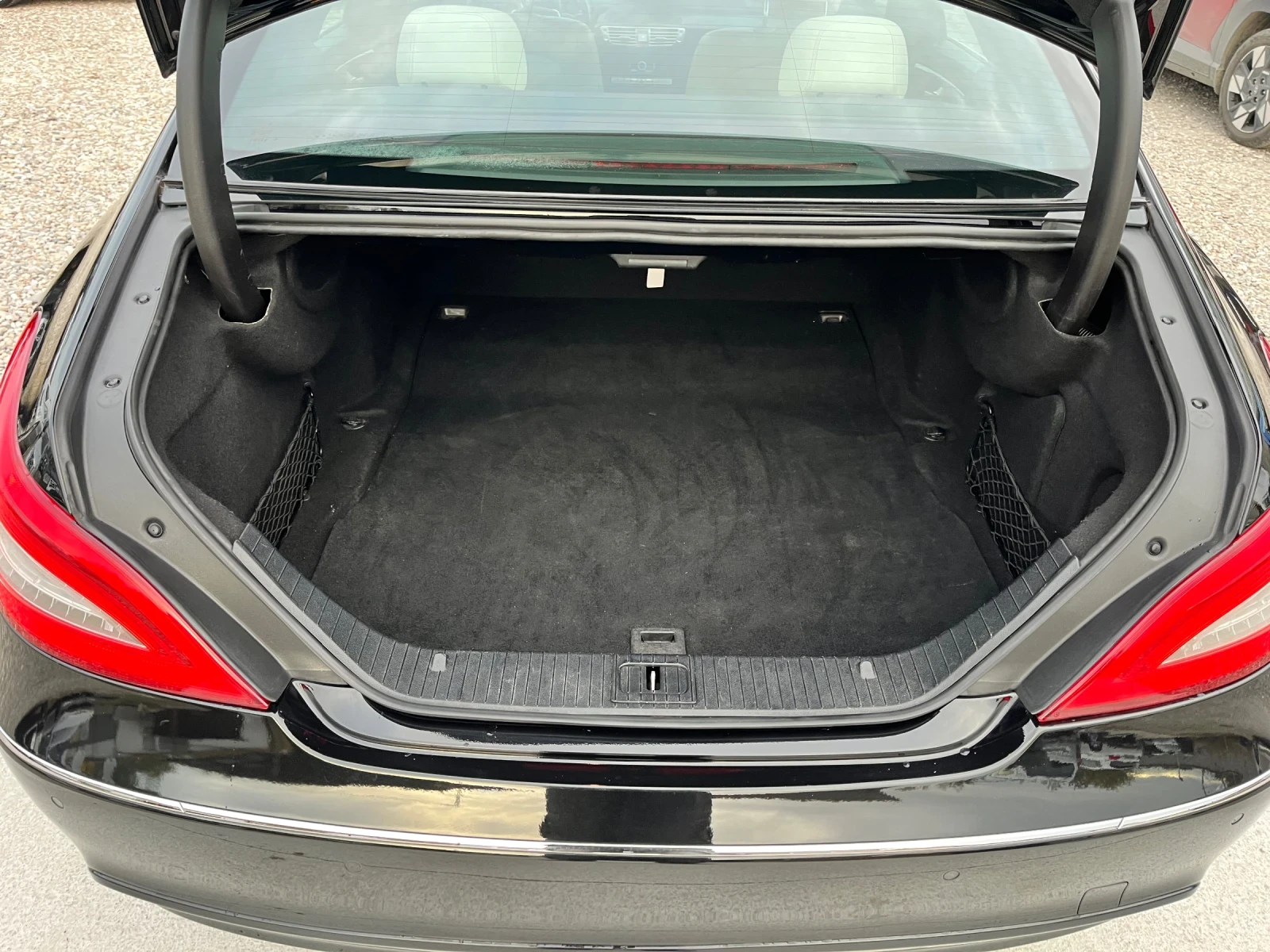 Mercedes-Benz CLS 350 = CDI= ЛИЗИНГ= БАРТЕР= ОБДУХВАНЕ=  | Mobile.bg — изображение 9
