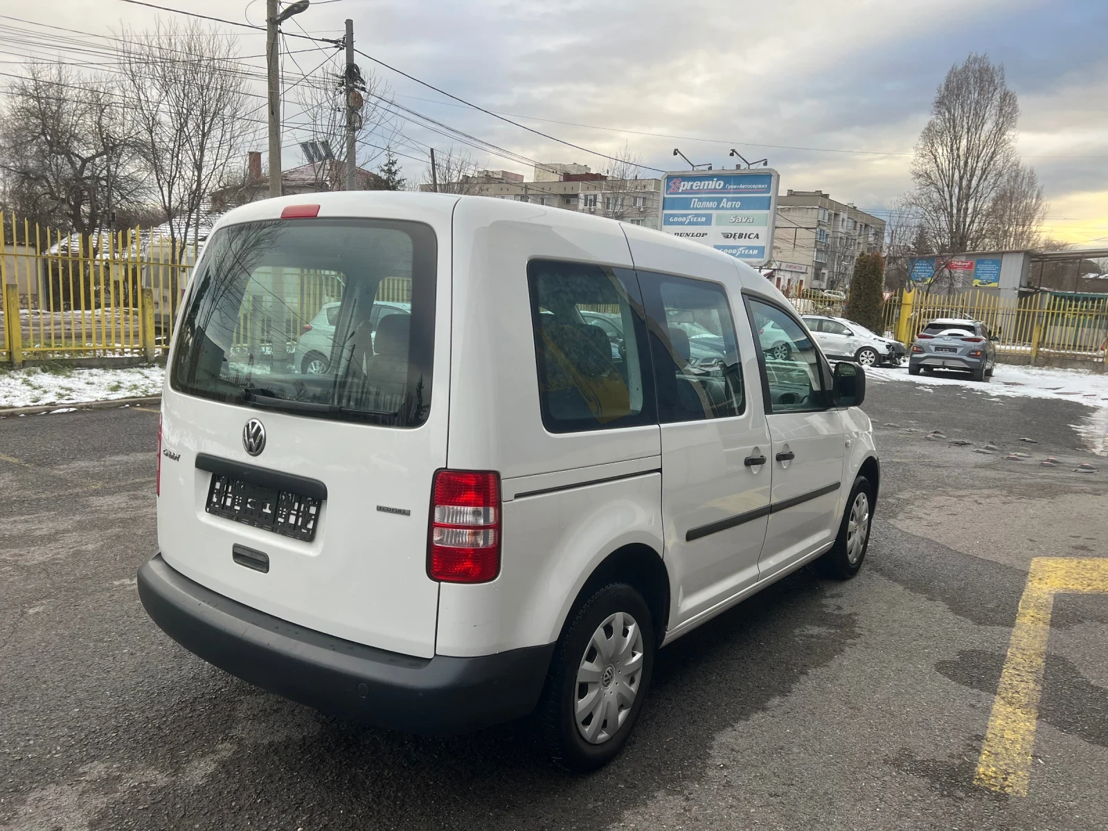 VW Caddy 2.METAN, UNiKAT, като нов - изображение 4