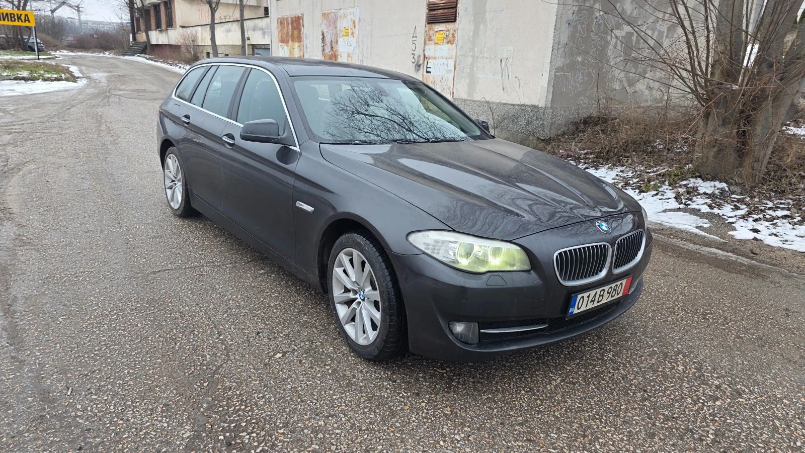 BMW 520 2.0d - изображение 2