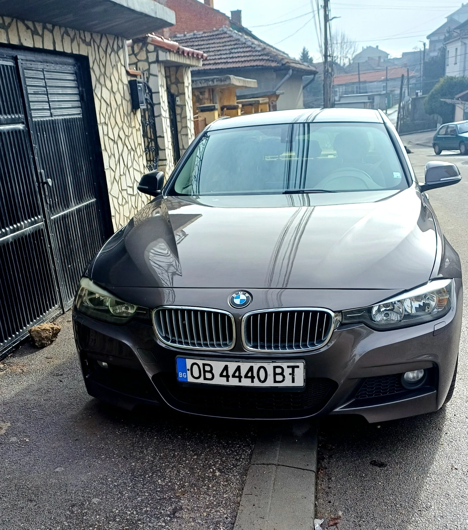 BMW 318 F30 - изображение 2