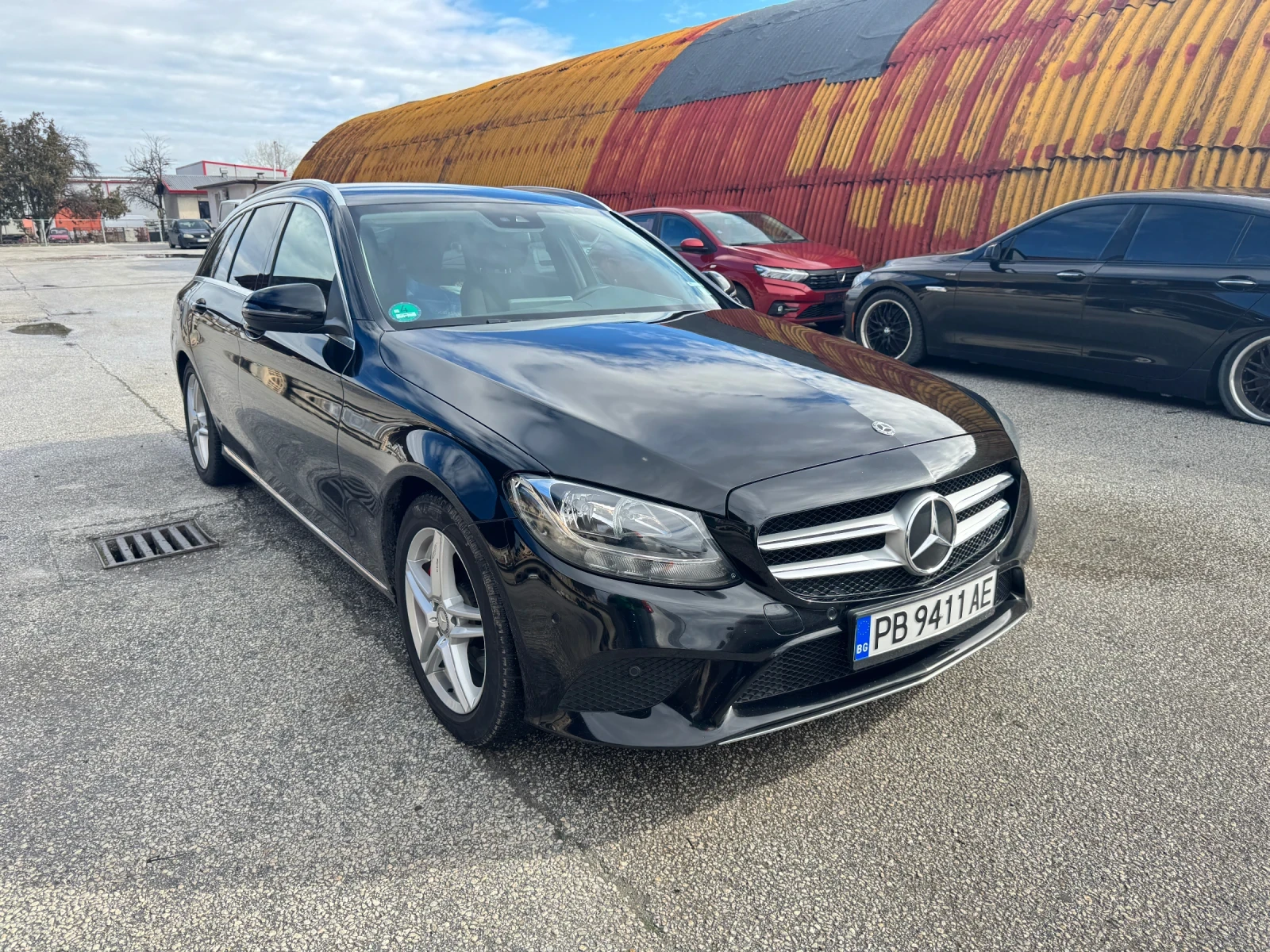 Mercedes-Benz C 300 Дизел - изображение 2