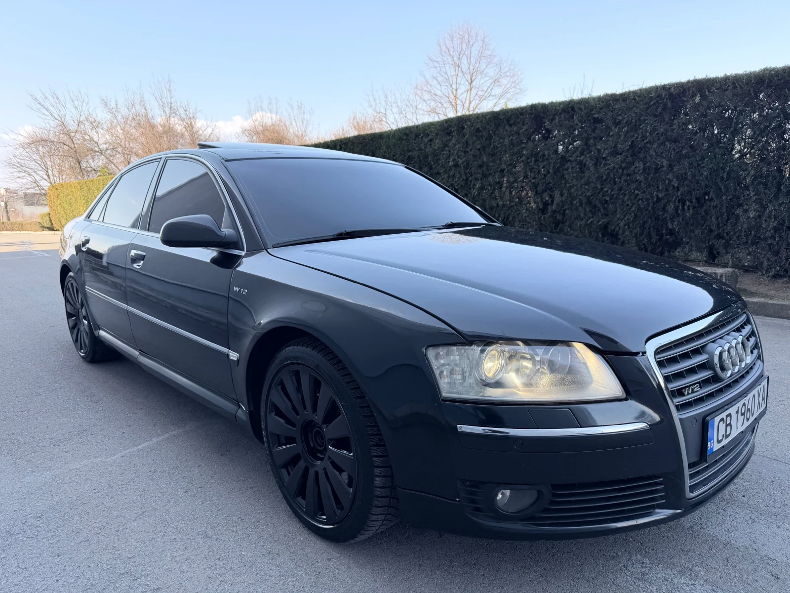 Audi A8 W12 515 кс газова уредба първи собственик, снимка 2 - Автомобили и джипове - 53917540