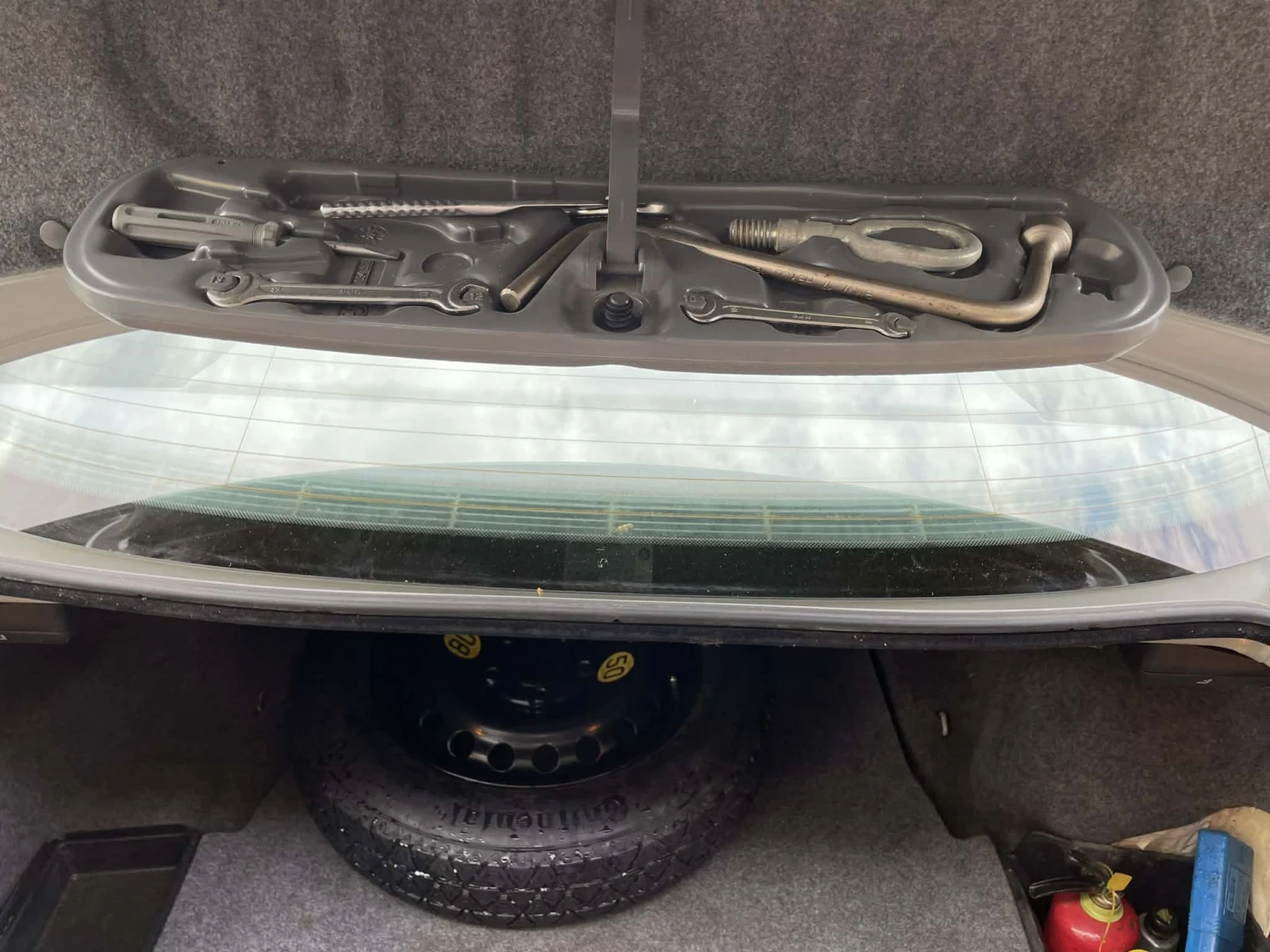 BMW 318 1.8 газ , снимка 6 - Автомобили и джипове - 54084823