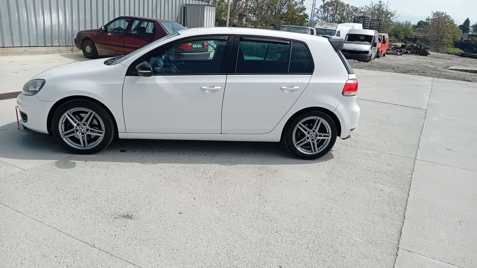 VW Golf 1.8 TSI , снимка 5 - Автомобили и джипове - 54256688